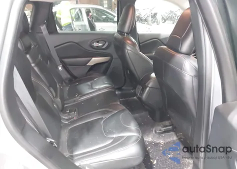 2017 Jeep Cherokee Latitude 4X4 z USA, uszkodzony, nr VIN 1C4PJMCS6HW587796